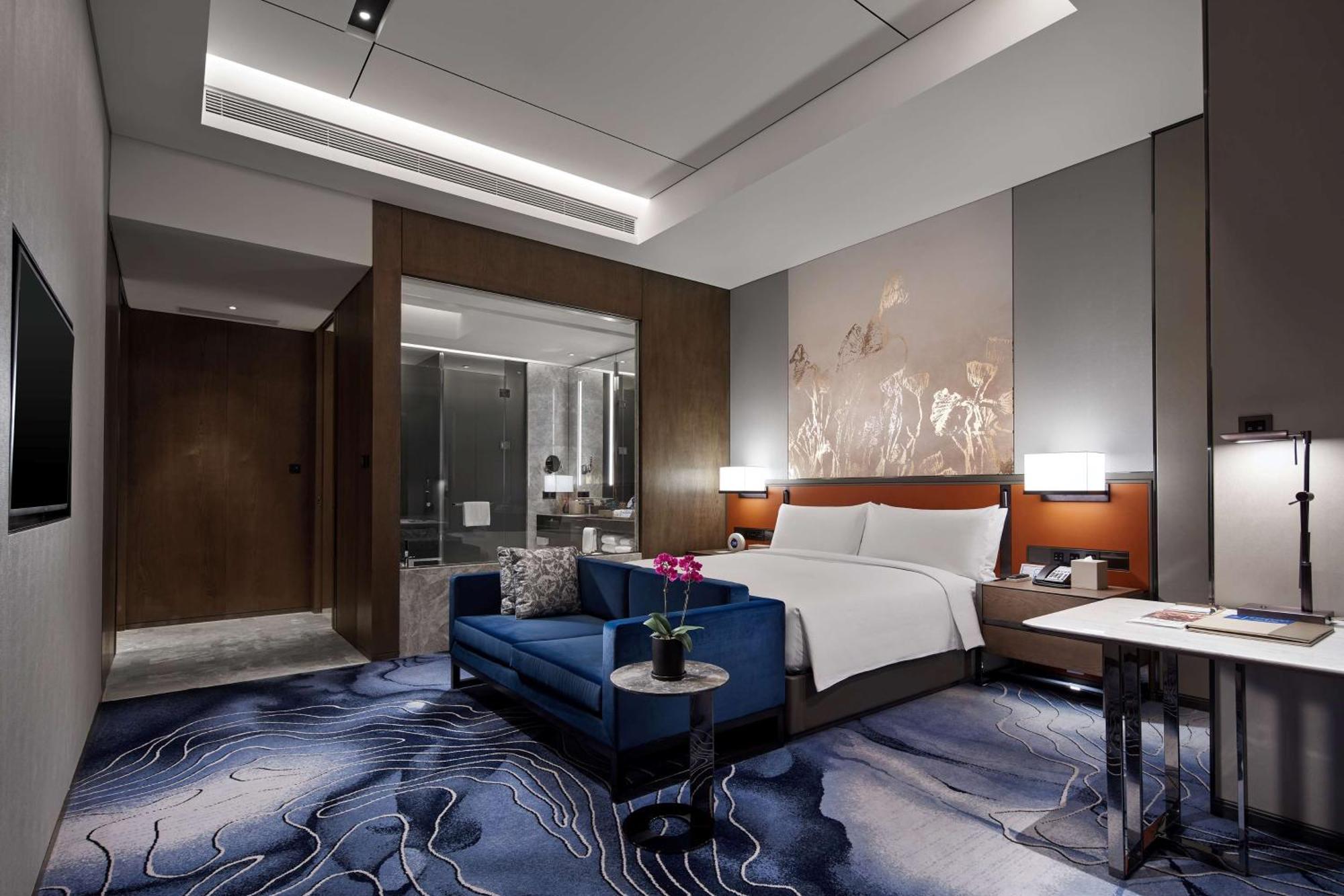 Hilton Guiyang Hotel Guiyang  Exterior photo