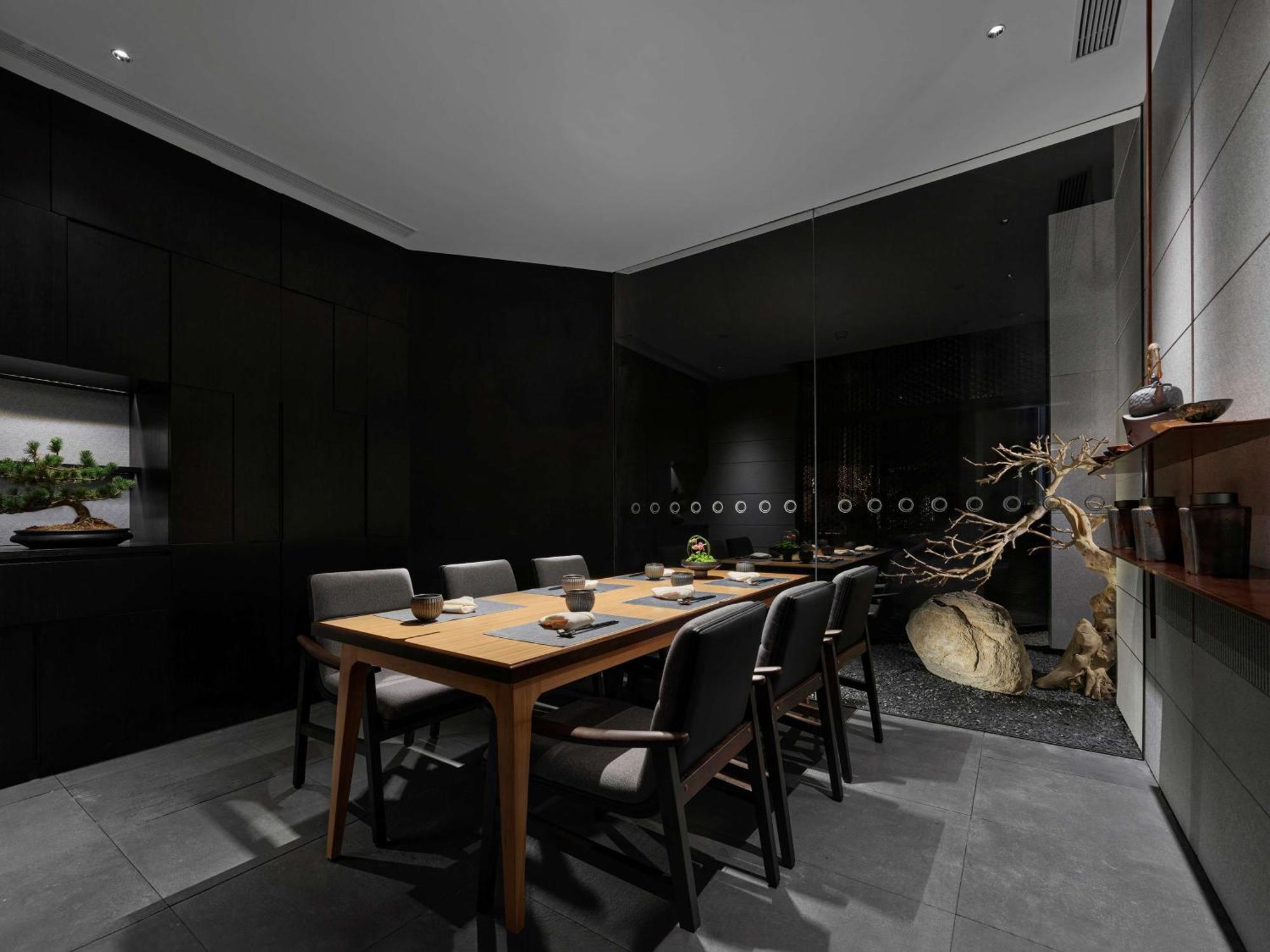 Hilton Guiyang Hotel Guiyang  Exterior photo